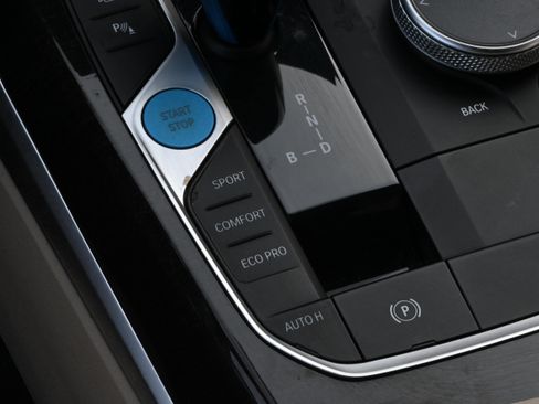 Certified 2023 BMW i4 eDrive35 w/ Premium Package image 21