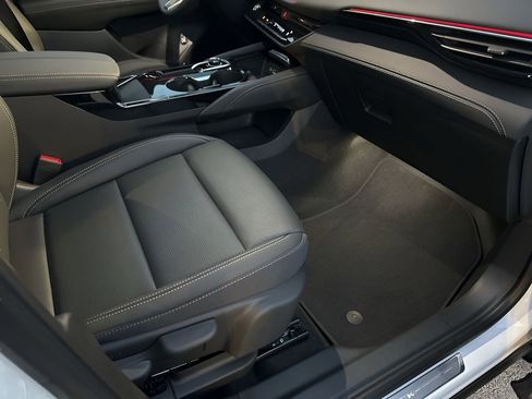 New 2026 Buick Envision Preferred image 16