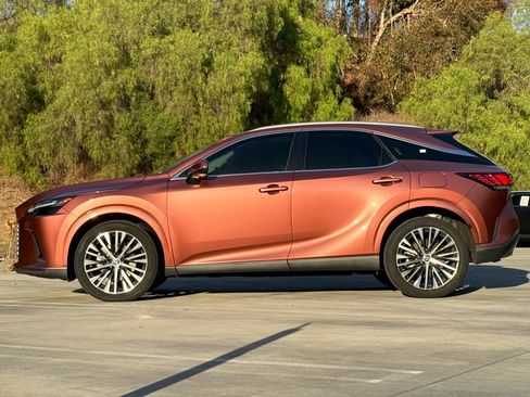 Used 2023 Lexus RX 350 w/ Accessory Package (Z1) AWD/4WD image 7