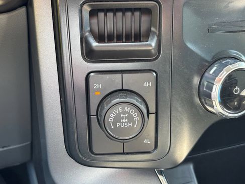 Used 2025 Ford F150 XLT w/ Equipment Group 301A Standard AWD/4WD image 9