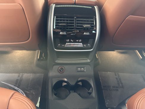 Used 2023 BMW X7 xDrive40i w/ Executive Package AWD/4WD image 36