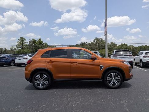 Used 2022 Mitsubishi Outlander Sport SE FWD image 2