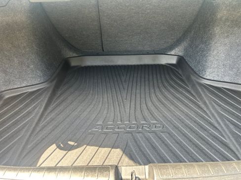 Used 2022 Honda Accord Touring image 15