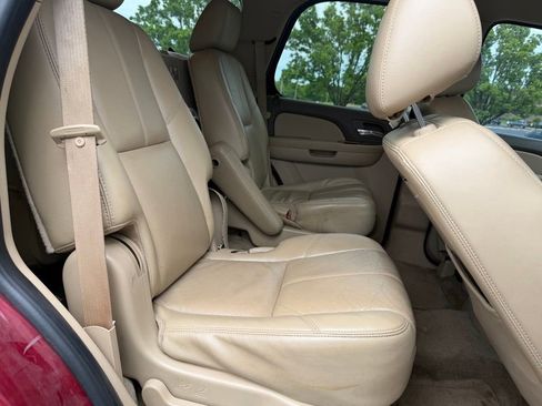 Used 2011 Chevrolet Tahoe LT w/ Texas Edition RWD image 15