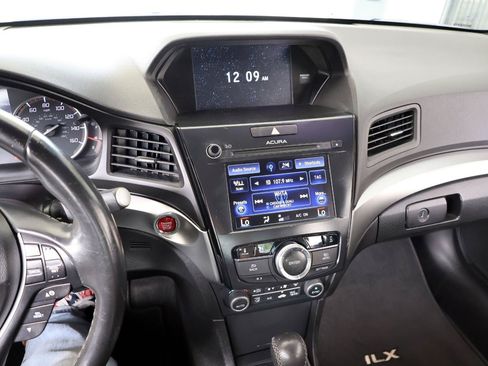 Used 2016 Acura ILX FWD image 41