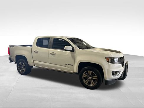 Used 2018 Chevrolet Colorado LT w/ LT Convenience Package image 8