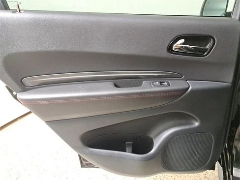 Used 2023 Dodge Durango GT image 15