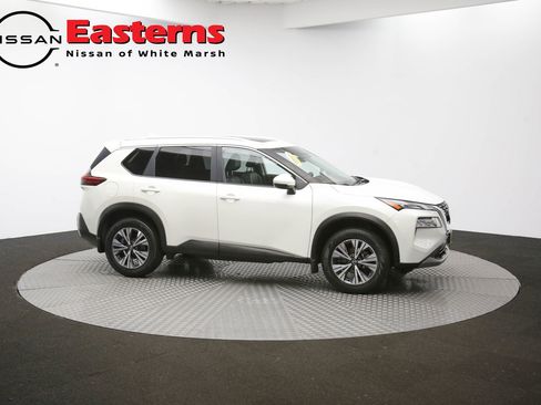 Used 2022 Nissan Rogue SV w/ SV Premium Package image 94