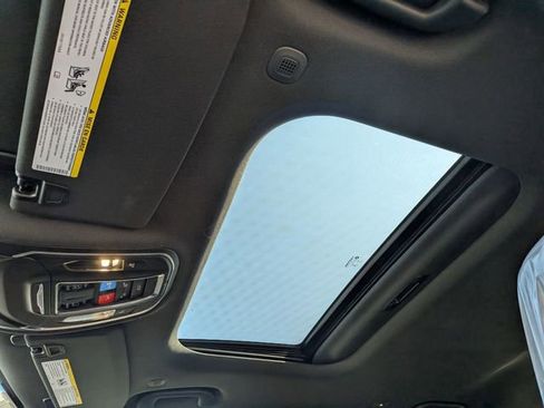 New 2026 Jeep Grand Cherokee L Laredo AWD/4WD image 12