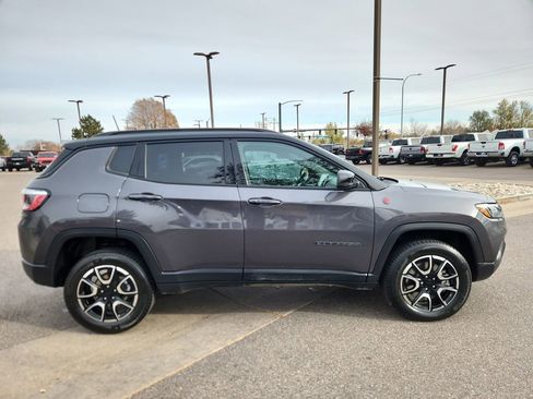Certified 2024 Jeep Compass Trailhawk image 2