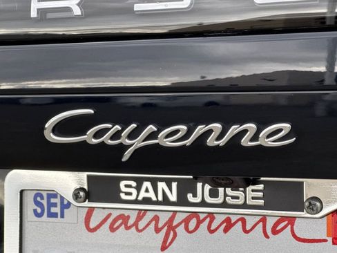 Used 2019 Porsche Cayenne AWD/4WD image 27
