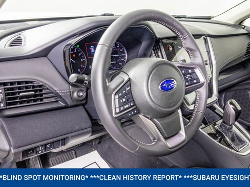 Used 2025 Subaru Outback Premium image 4