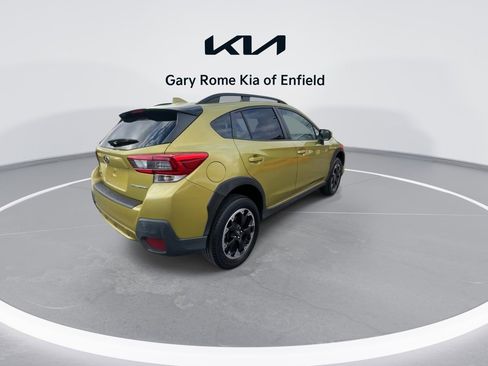 Used 2021 Subaru Crosstrek 2.0i Premium image 8
