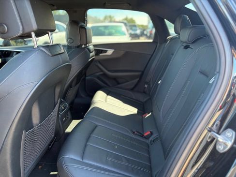 Used 2022 Audi A4 2.0T Premium Plus AWD/4WD image 10