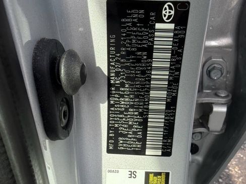 Used 2024 Toyota Corolla LE FWD image 23
