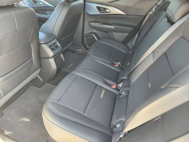 New 2025 Chevrolet Equinox EV LT FWD image 23