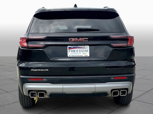 Used 2025 GMC Acadia Elevation image 4