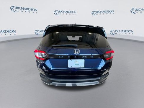 Used 2023 Honda Pilot Elite image 7