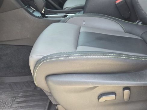 Used 2025 Subaru Ascent Onyx Edition AWD/4WD image 24