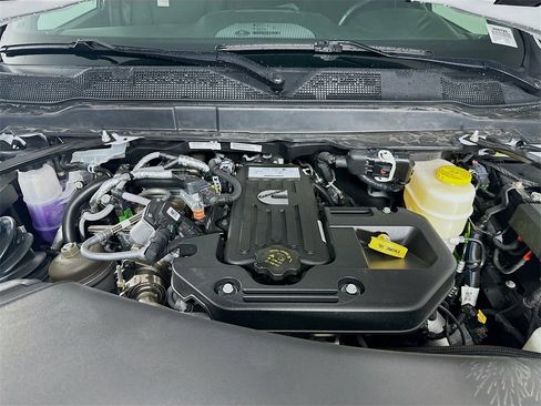 New 2026 RAM 3500 Tradesman image 17