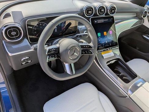 New 2026 Mercedes-Benz GLC 300 image 3