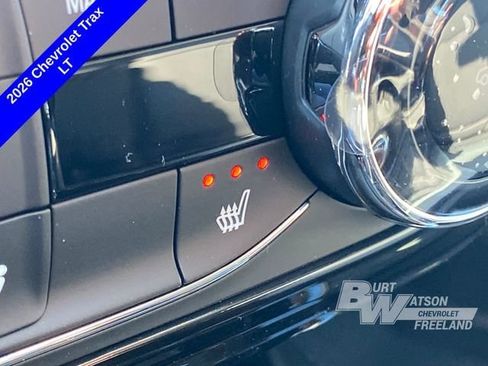 New 2026 Chevrolet Trax LT w/ Driver Confidence Package FWD image 27