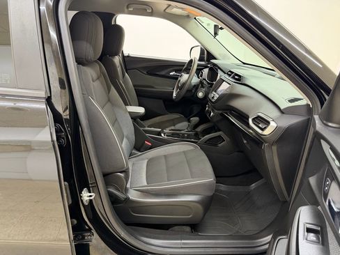 Used 2021 Chevrolet TrailBlazer LS image 10