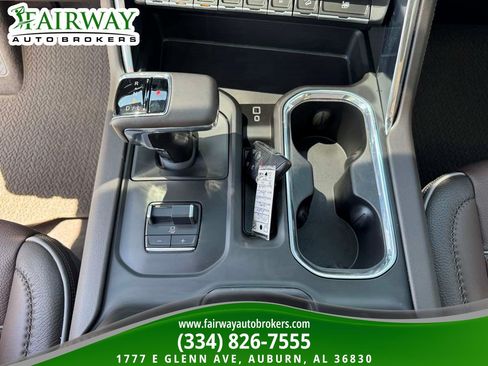 Used 2024 GMC Sierra 1500 Denali w/ Denali Reserve Package AWD/4WD image 24