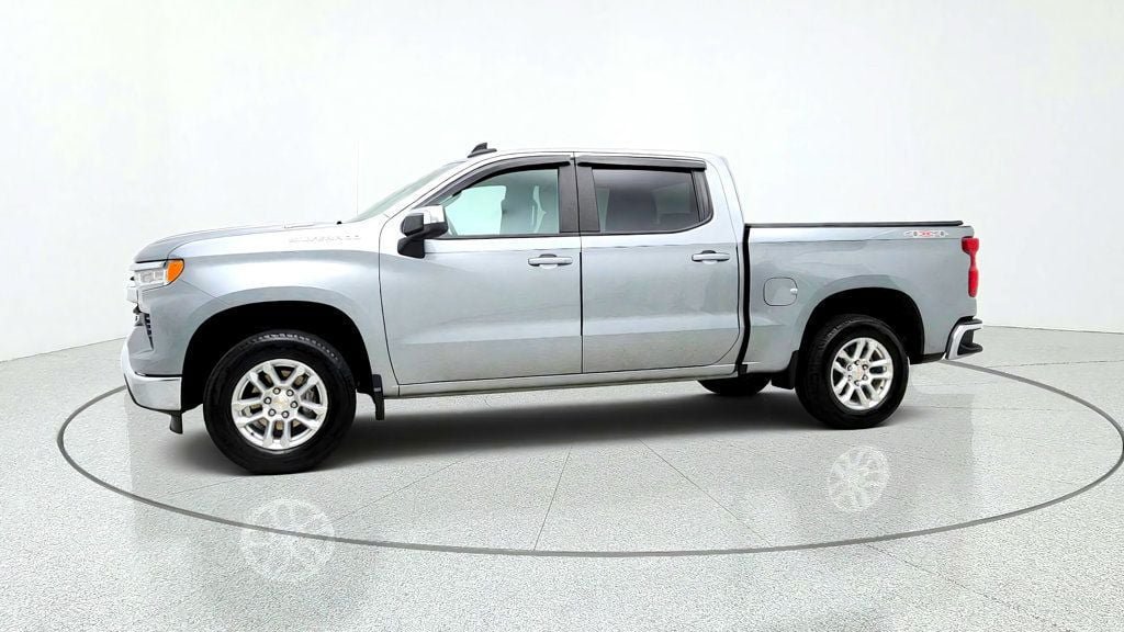 Used 2026 Chevrolet Silverado 1500 LT AWD/4WD image 8