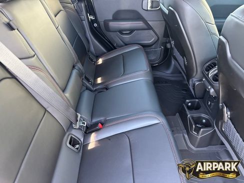 New 2026 Jeep Gladiator Rubicon AWD/4WD image 14