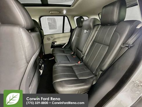 Used 2017 Land Rover Range Rover HSE AWD/4WD image 24