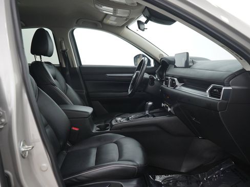 Used 2025 MAZDA CX-5 AWD 2.5 S w/ Select Package image 12