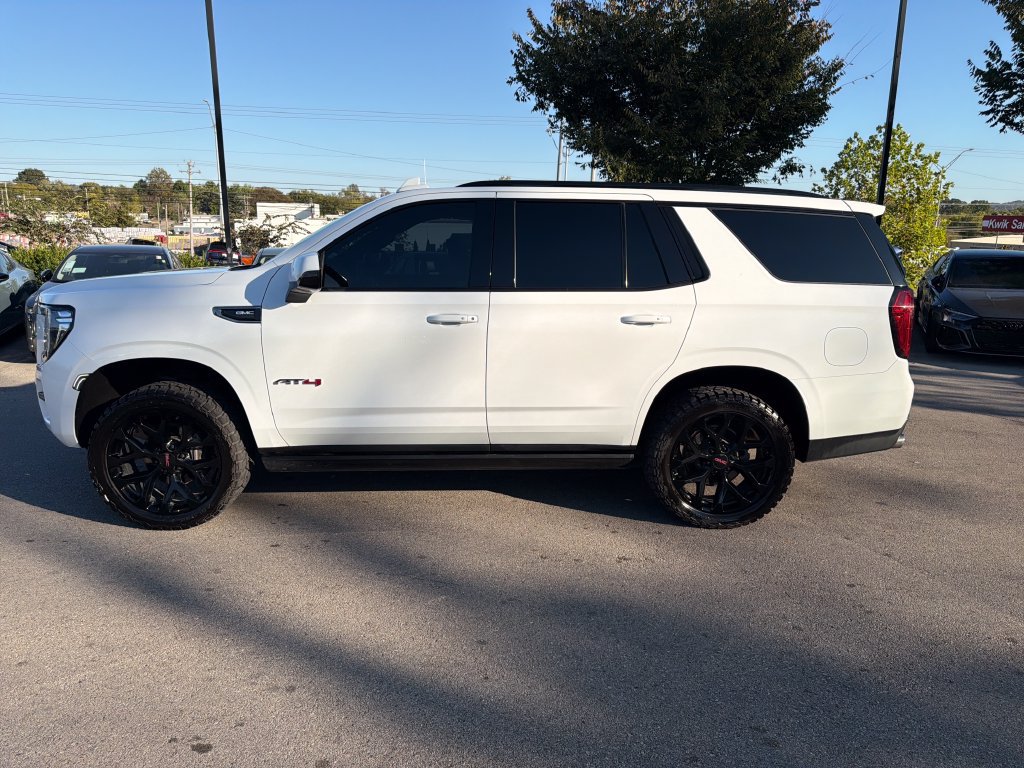 Used 2022 GMC Yukon AT4 w/ Max Trailering Package AWD/4WD image 8