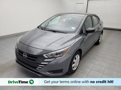 Used 2025 Nissan Versa S w/ Trunk Package