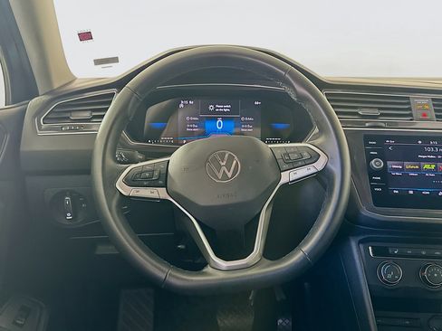 Used 2024 Volkswagen Tiguan Wolfsburg Edition image 17