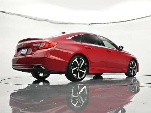 Used 2019 Honda Accord Sport image 41