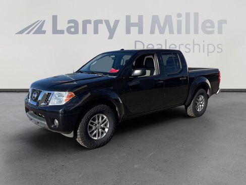 Used 2016 Nissan Frontier SV image 1