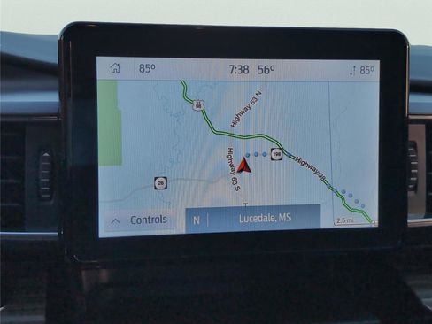 Used 2022 Ford Explorer Limited w/ Equipment Group 301A image 17