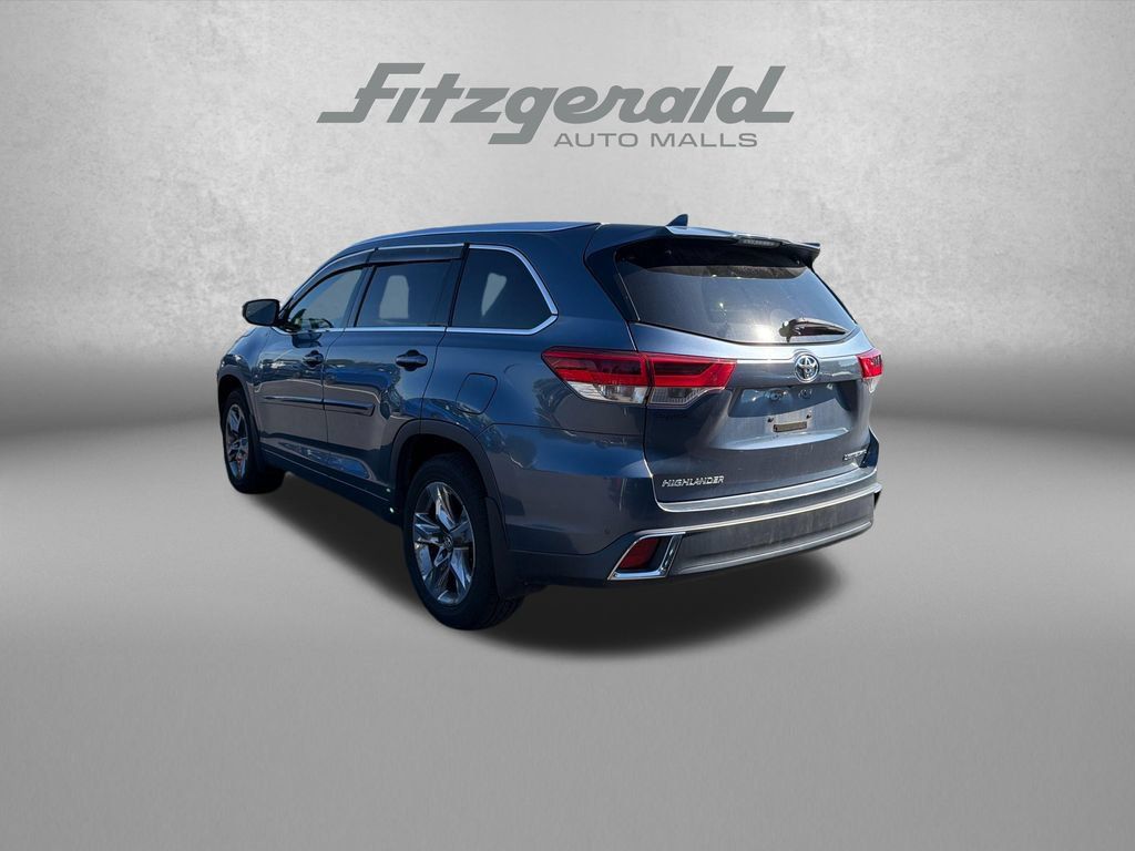 Used 2019 Toyota Highlander Limited Platinum AWD/4WD image 6