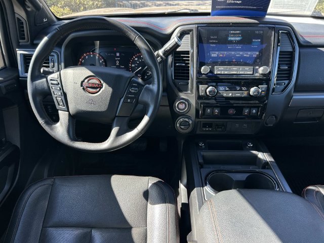 Used 2023 Nissan Titan PRO-4X w/ Pro-4x Convenience Package AWD/4WD image 14