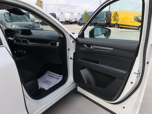 Used 2017 MAZDA CX-5 Sport image 17