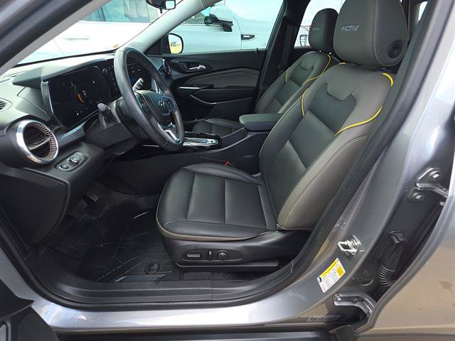 Used 2025 Chevrolet Trax ACTIV w/ Driver Confidence Package FWD image 7