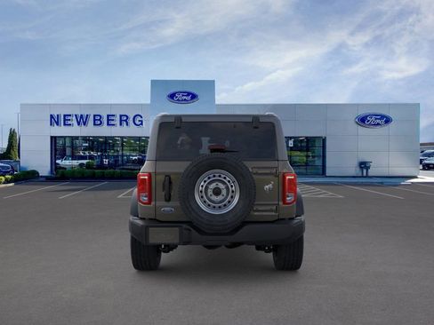 New 2025 Ford Bronco 2-Door image 7