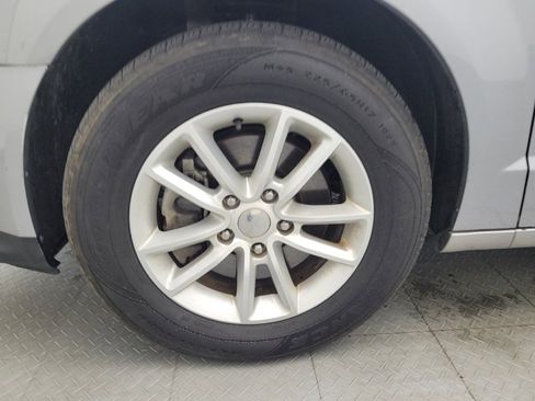 Used 2018 Dodge Grand Caravan SXT FWD image 31