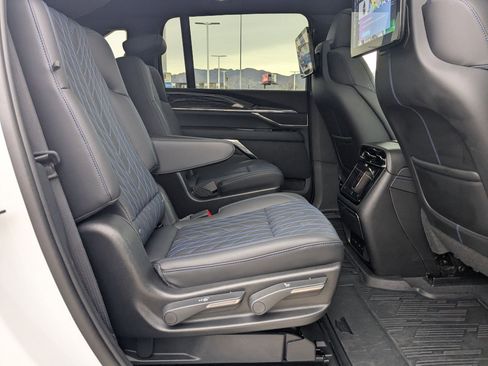 Certified 2025 Cadillac Escalade IQ Sport 1 w/ Smart Trailering package image 22