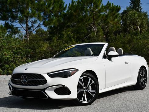 Used 2024 Mercedes-Benz CLE 300 4MATIC Cabriolet image 21