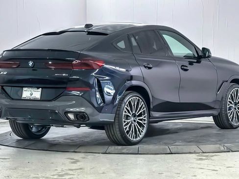 New 2026 BMW X6 xDrive40i w/ Executive Package image 2