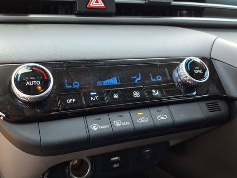 Certified 2026 Hyundai Elantra Sport FWD image 24