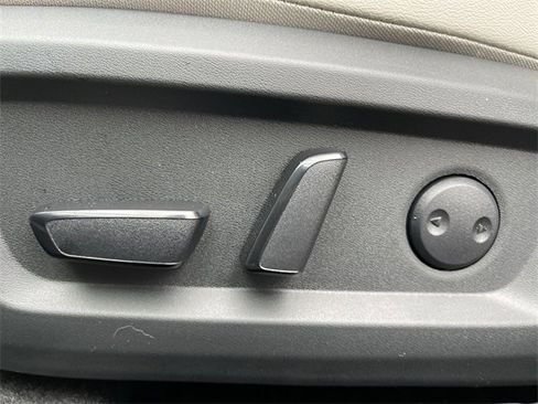 Certified 2023 Nissan Rogue SL w/ SL Premium Package image 12