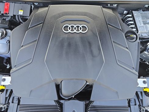 Used 2025 Audi Q7 3.0T Premium Plus w/ Premium Plus Package image 34